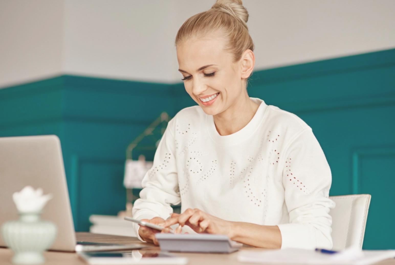 Student learning options trading